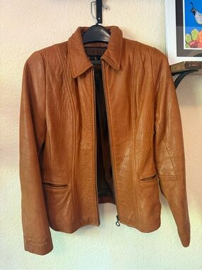 Studio Siena women’s leather jacket